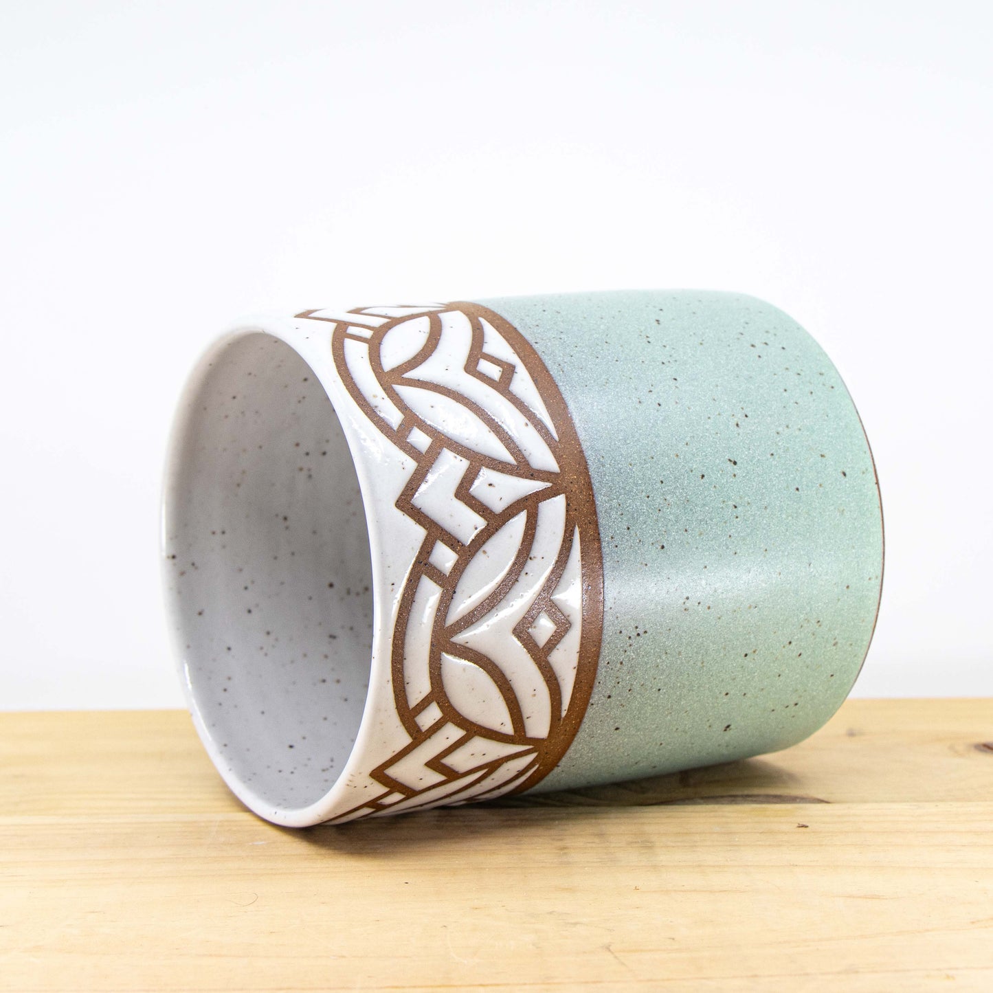 Wintergreen Utensil Holder