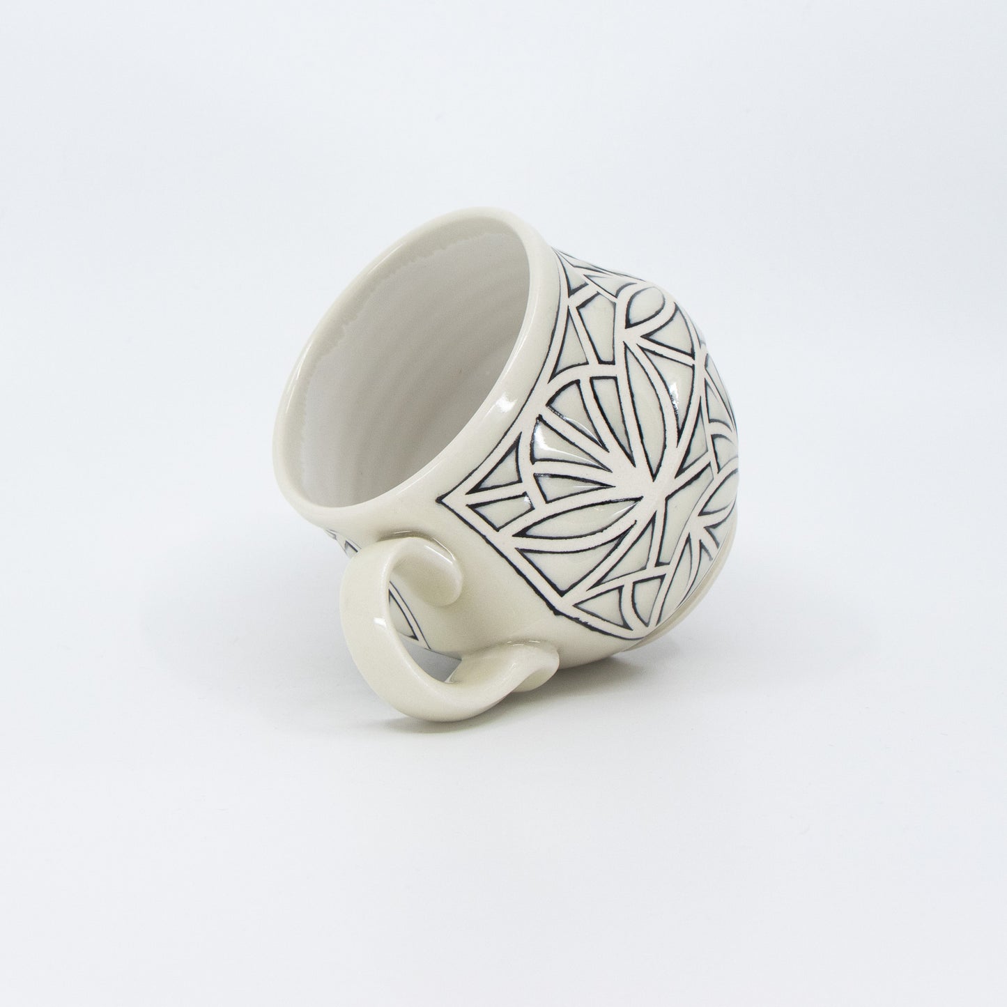 Jewel Mug in Cream #2